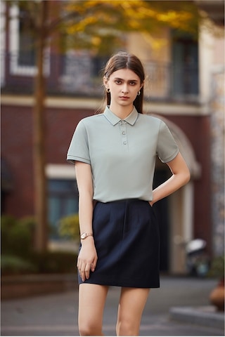 New Performance Premium Polo T-shirt %52,2 Polyester %37,1 Pamuk %3,2 Asetat Elyafı %2,6 Dut İpeği %2,5 Keten %2,4 Spandex Grimsi Yeşil