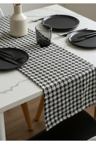 Siyah Beyaz Kazayağı Şık Masa Runnerı 50x150 Cm Modern Ve Zarif Masa Örtüsü Runner Siyah Beyaz Kazayağı