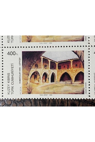 Kktc - Kuzey Kıbrıs Türk Cumhuriyeti - Sanat Temalı Kumarcılar Hanı Lefkoşa Ressam Osman Güvenir Damgasız Mnh 4'lü Blok Pullar