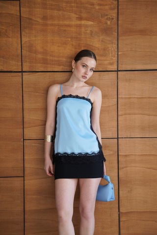 Verymoda Dantel Detaylı Askılı Saten Tunik - D2931 Mavi