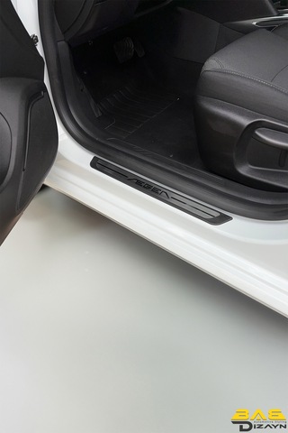 Fiat Egea Sd/hb/sw Krom Kapı Eşik Koruması 2015 Ve Üzeri 4 Parça