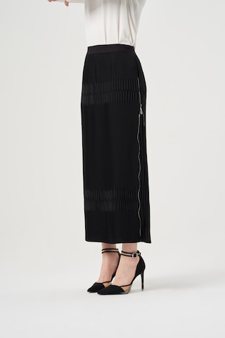 Misswhence Piliseli Yandan Fermuarlı Etek Siyah 36921 Siyah