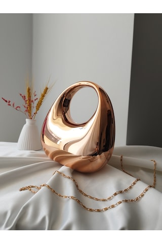 Vivazzaluxe Modern Tasarım Oval Tutmalı Küçük Boy Kadın Abiye El, Omuz Çanta Altın