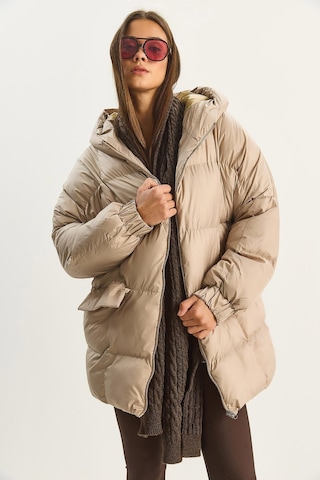 Shade Kadın Kapüşonlu Oversize Yarasa Kol Şişme Mont 60283686 - Bej