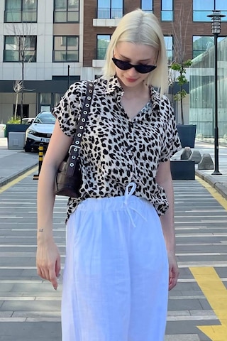 Madmext Ekru Leopar Desenli Kısa Kollu Kadın Gömlek Mg2098-ekru Ekru
