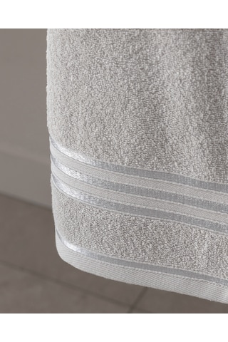 Madame Coco Marnot %100 Pamuk Bordürü Floşlu Yüz Havlusu - Açık Gri - 50x80 Cm 8684427338933 Çok Renkli