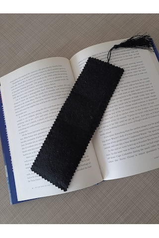 Yoda Temalı Kanaviçe Kitap Ayracı