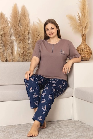 Sude Kadın Büyük Beden Düğme Yaka Penye Likralı Kısa Kol İnce Pijama Takımı P284 - 1 Adet Kahverengi