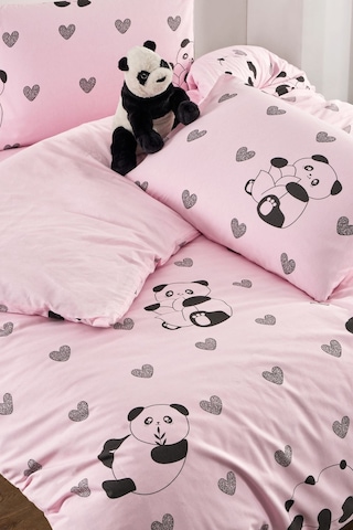 Valezium Panda Pembe Çift Kişilik Desenli Nevresim Takımı Lastikli Çarşaflı Ve 2 Yastık Kılıflı Pembe Siyah