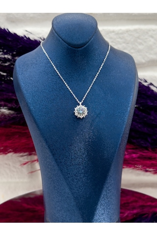 925 Ayar Gümüş Mistik Topaz Taşlı Kar Tanesi Tasarım Zarif Kadın Kolye Gümüş