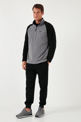Buratti Slim Fit Yarım Fermuarlı Kışlık Şardonlu Erkek Polar 5906055 Gri