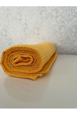 Premium %100 Pamuk Çift Kişilik Yazlık Pike, Yatak Örtüsü, Terletmez Kumaş Sarı Renk 240x200cm Sari