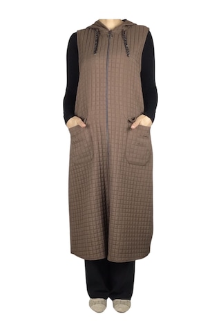 Önü Fermuarlı Kapüşonlu Üstten Cepli Kapitone Yelek Kahverengi