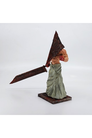 Silent Hill - Pyramid Head Figür