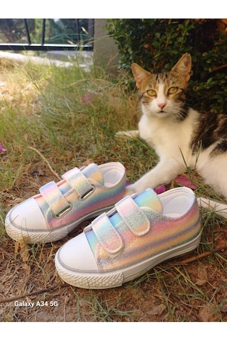 Scarpe Magiche Gökkuşağı Renkli Kız Çocuğu Sneaker Ayakkabısı 31-35 Numara Arası Işıksızdır Çok Renkli