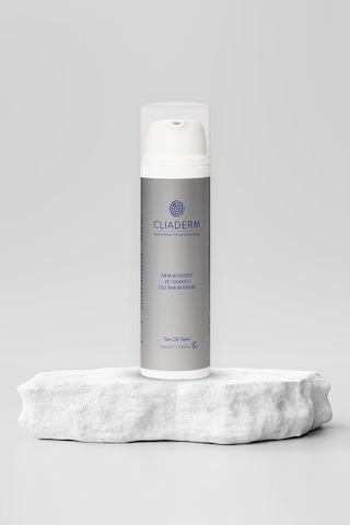 Cliaderm Nemlendirici ve Onarıcı Cilt Bakım Kremi 50 ML