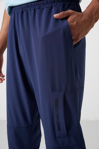 Tommy Life İndigo Polyester İnce Yumuşak Comfort Fit Erkek Eşofman Alt - 82120 İndigo