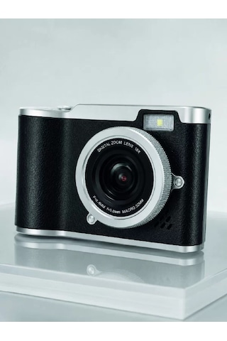 Hepsi Taşınabilir Dijital Fotoğraf Makinesi Led Flaş Ve 18x Dijital Zoom Najmaddin Standart