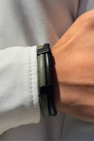 El İşçiliği İle Üretilmiş Hakiki Deri Erkek Bileklik Siyah - Yeşil