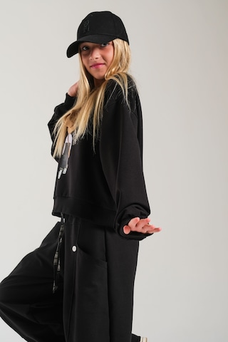 Loco Loco Siyah Baskılı Şapka Aksesuarlı Çocuk Sweatshirt