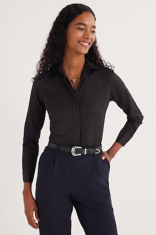 Tudors Kadın Slim Fit Dar Kesim Vucüda Oturan Uzun Kollu Gizli Düğme Detaylı Siyah Basic Gömlek-35321 Siyah