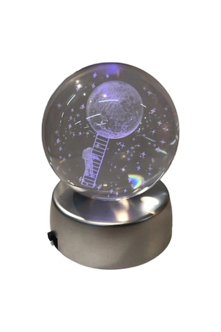 Mobgift Merdiven Astronot Plastik Altlıklı Işıklı Cam Küre Renkli