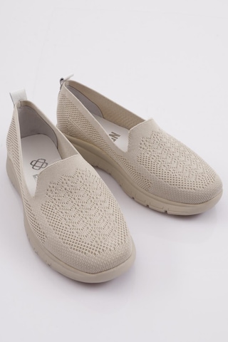 Dgn 581 Kadin Günlük Comfort Ayakkabi 581-2183-R0152 Bej