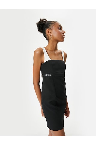 Koton Mini Kalem Elbise Renk Kontrastlı Askılı Slim Fit Siyah 4sak80390pw
