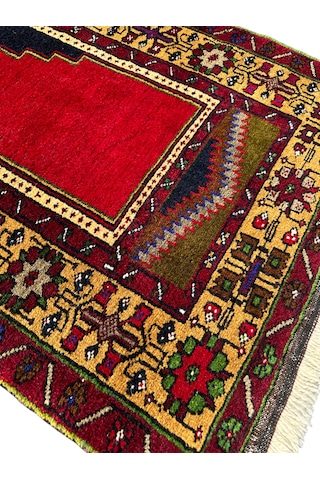 El Dokuma Sıfır Ortaköy Halısı Seccade 83x125 Kök Boya Namazlık