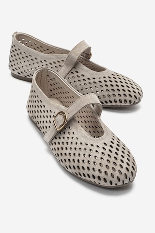 Luvishoes Luvi Shoes Arian Bej Süet Hakiki Der Delikli Kadın Babet Ayakkabı Bej Süet