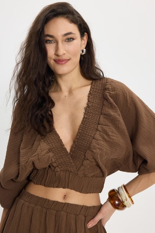 Tudors Kadın Oversize Geniş Kesim %100 Pamuk Kruvaze Yaka Crop Fırfırlı Kahverengi Şort Etek Takım-50560