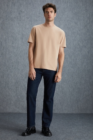 Grimelange Solo Erkek %100 Organik Pamuklu Kalın Dokulu Comfort Fit Bisiklet Yakalı Bej T-shirt