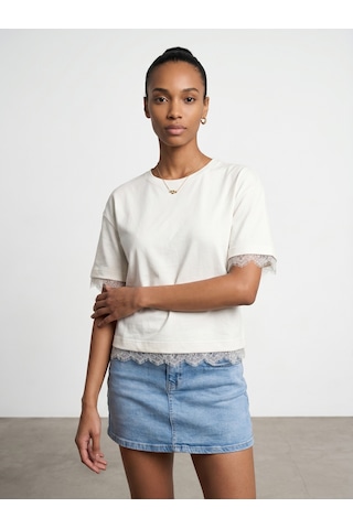 Dilvin 32826 Dantel Detaylı Kısa Kollu T-shirt-ekru