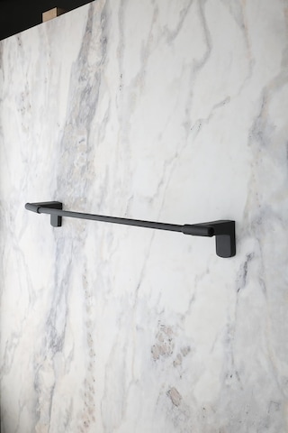 Alper Banyo F1 Model Uzun Havluluk 40 Cm - Pütürlü Mat Siyah Paslanmaz Çelik Duvara Monte Banyo Havl Sku: Smg8690010230256 Diğer