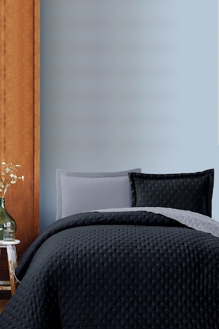 Varol Kapitoneli Çift Taraflı Yatak Örtüsü 240x260 Cm Siyah Siyah