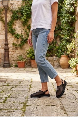 Shoetek Alisva Kadın Sandalet Arkadan Bantlı Tokalı Fileli Siyah