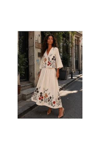Asur Boutique Asur Butik Kadın Krem Çiçek Nakışlı Yelek Etek Takım Bohem V Yaka Dokuma 2'li Yazlık Takım Bej