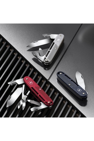 Victorinox 0.8226.22 Synergy X Alox Kamp Çakı ,mavi Mavi