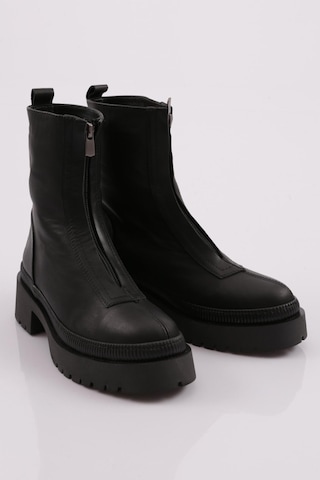 Dgn 21542-22K Kalın Taban Fermuarlı Kadın Bot 21542-2-R2119 Siyah