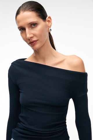 Grımelange OLIVIENN Kadın Omuzu Açık Asimetrik Yakalı Uzun Kollu Slim Fit Lacivert Bluz