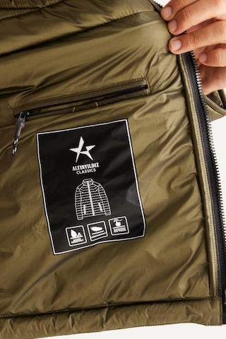 Ac&Co / Altınyıldız Classics Erkek Hakı Standart Fit Normal Kesim Dik Yaka Mont Haki