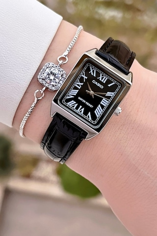 Casio Csıste138 Kadın Kol Saati