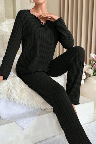 Bella Notte Mevsimlik Siyah Pamuklu Fiyonk Detaylı Pijama Takımı