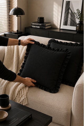 2 Li Siyah Fırfırlı Dekoratif Kırlent Kılıfı %100 Pamuk 45x45 Cm