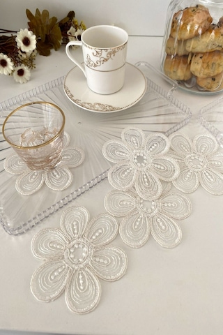 Santiago Model Fincan Yanı Sunum Peçetesi 6 Adet Krem