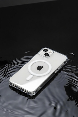 Apple iPhone Uyumlu 15 Güçlendirilmiş Magsafe Şarj Özellikli Sararmaz Kristal Sert Kapak Kılıf Ve Kırılmaz Ekran Koruyucu Beyaz Beyaz