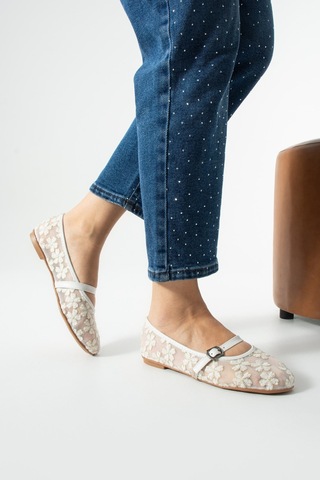 Dabab Shoes Lorena Kadın Beyaz Çiçek Nakışlı Tül Mary Jane Babet
