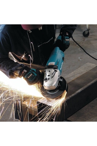 Makita Ga7060 Büyük Taşlama 2200w 180mm