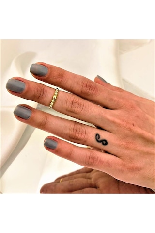 GOLD KAPLAMA KARARMAZ KRALİÇE TACI FİGÜR ALTTAN AYARLI EKLEM YÜZÜK-YÜZÜK32 Altın