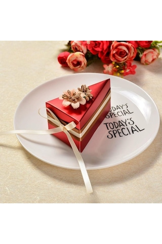 10 Adet Üçgen Pasta Şeklinde Şeker Kutusu Çiçekli Fiyonklu Çikolatalı Şeker Hediye Kutusu Gelin Duşu Düğün Doğum Günü Partisi İçin Parti Hediyelikleri